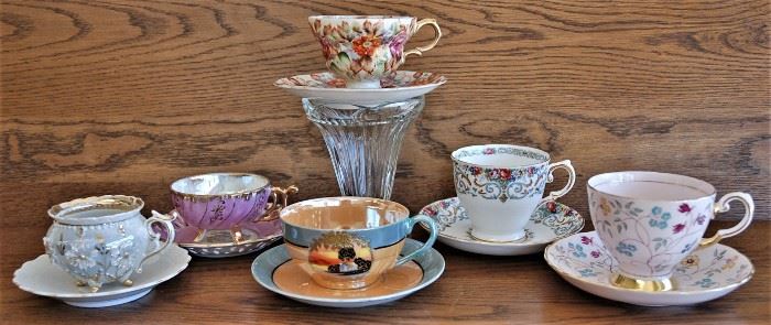 6 Varied Vintage Collector's Teacups & Saucers