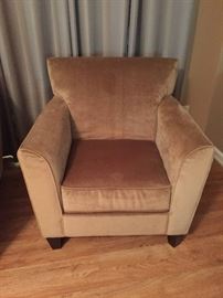 Matching Lazyboy chair, excellent condition