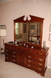 Bernhardt Mahogany Dresser with Mirror