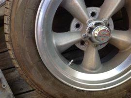 American Racing Equipment with Parts