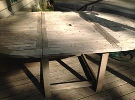 Eucalyptus Picnic Table
