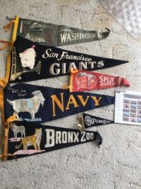 Great coll. of vintage pennants.