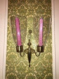 Great gold sconces!