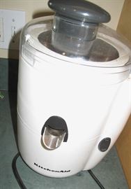 Kitchen Aid juicer. Not many other kitchen items at this sale.