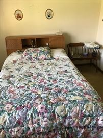Midcentury modern full size bed and bedding, gossip bench