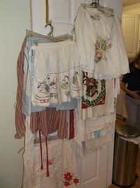 Aprons and tablecloths