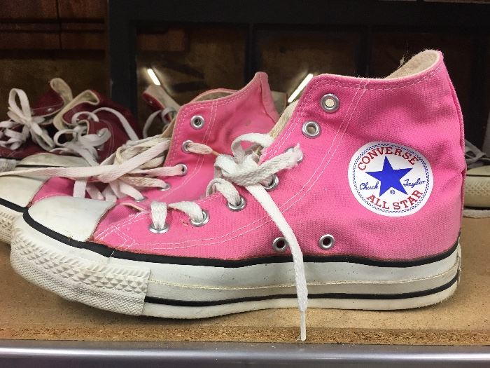 4 pair original Converse Chuck Taylor's-Great condition