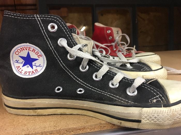 4 pair original Converse Chuck Taylor's-Great condition
