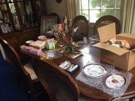 Hollywood Regency walnut table with 6 chairs, fine china