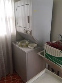 stackable washer and dryer
