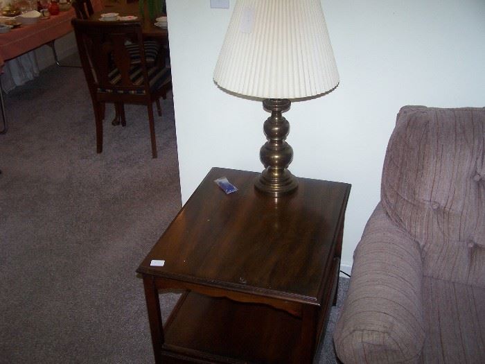 BRASS LAMP & SMALL TABLE