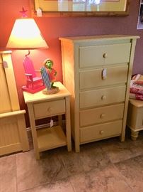 5 Drawer Chest - Night Stand