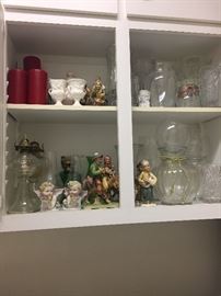Miscellaneous vases and figurines