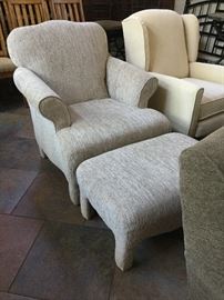 Upholstered armchair 