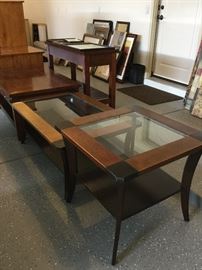 Coffee table, console and end tables