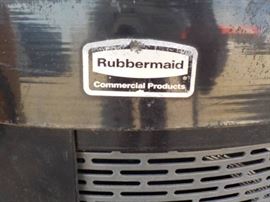 rubbermaid metal trash can