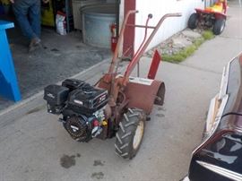 troybuilt rotor tiller with a NEW 208 CC engine (r ...