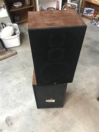 Speakers $40 pair