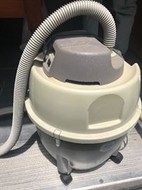 Bissell dry.wet vac $30