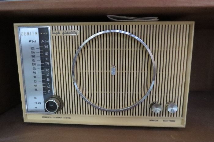 1960s Zenith radio