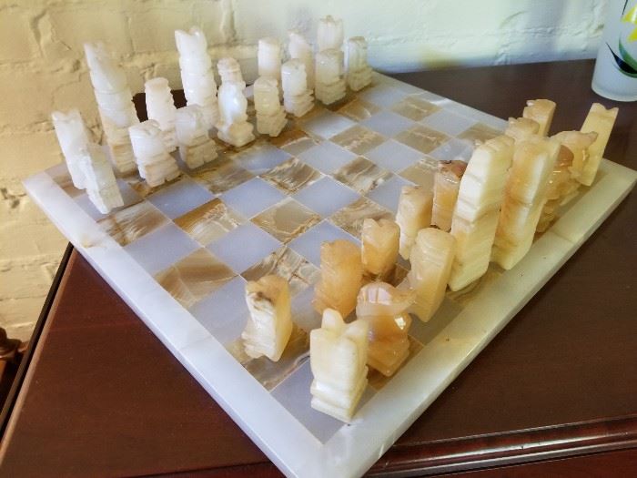 Onyx  Chess Set