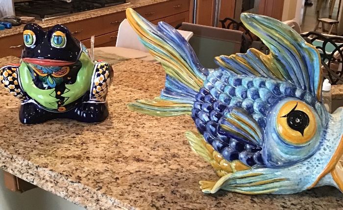 Pottery fish and frog