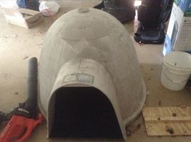 Large Dogloo Dog House