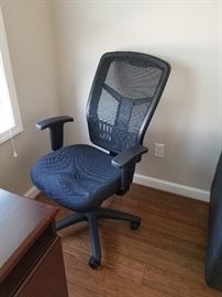 Office task chairs