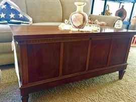Lane Cedar Chest