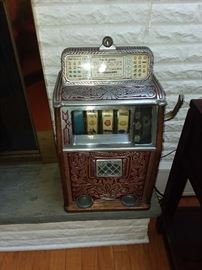 antique, working slot machine