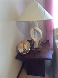 Vintage Lamps and end tables