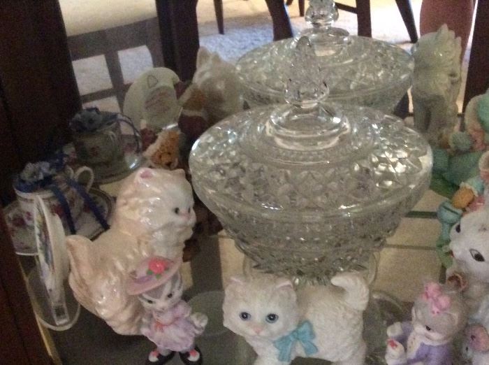 Vintage Crystal and collectibles - Many Kitty Cats