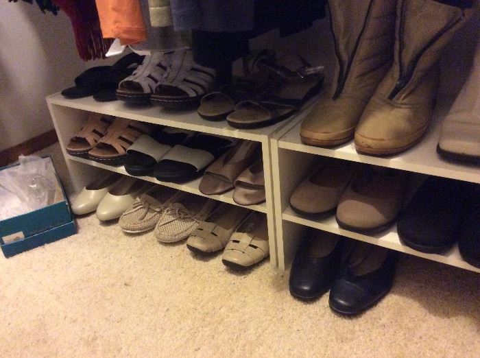 women's shoes, boots, shoe shelves