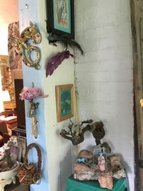 Rock driftwood sculpture, baskets, etc