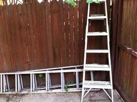 Aluminum ladders