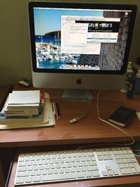 MAC screen and keyboard.
