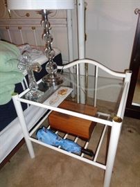 matching lamp table