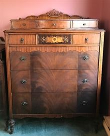 Vintage Tall Dresser      http://www.ctonlineauctions.com/detail.asp?id=715901