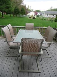patio set / 6 chairs