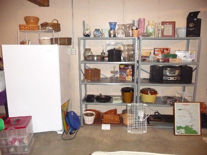 basement - kitchen / sterio