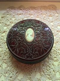 Vintage Avon powder box