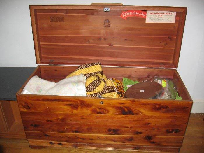 Lane Cedar Chest