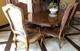 Henredon Dining Table and Chairs