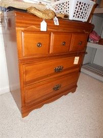 Small 3 Drawer Chest - Very nice