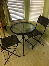Folding bistro set