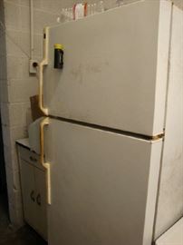 Garage Refrigerator - Works
