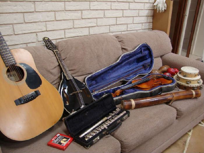 Musical instruments, Guitar, Mandolin, Violin, Flute, recorder, Tambourines, Castanets, Rain Stick