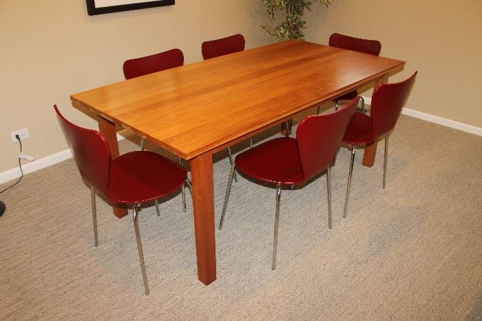 Dining table with 6 plywood chairs by Room and Board