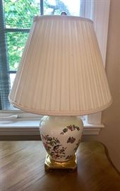 Aynsley table lamp