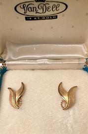 14 K gold "leaf" earrings